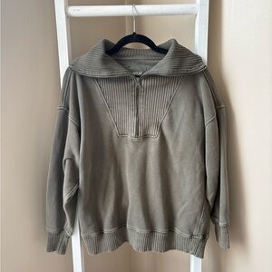 Aerie  Zip Up Sweater in Olive